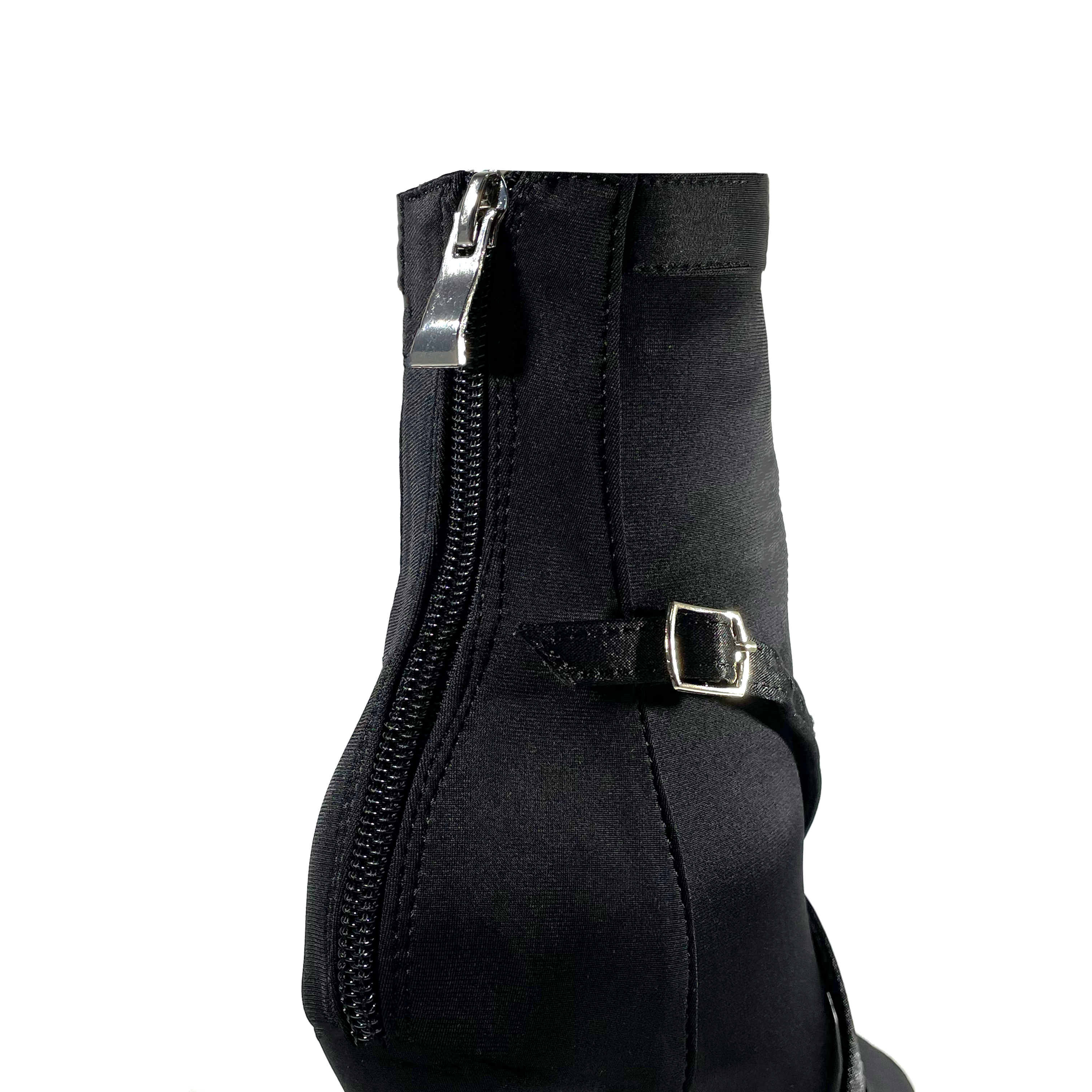 BOTÍN FINESSE NEGRO